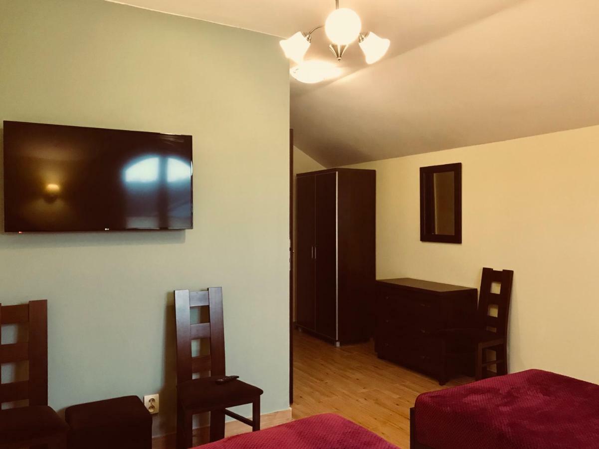 Pensjonat Nad Struga Apartman Stryków Kültér fotó
