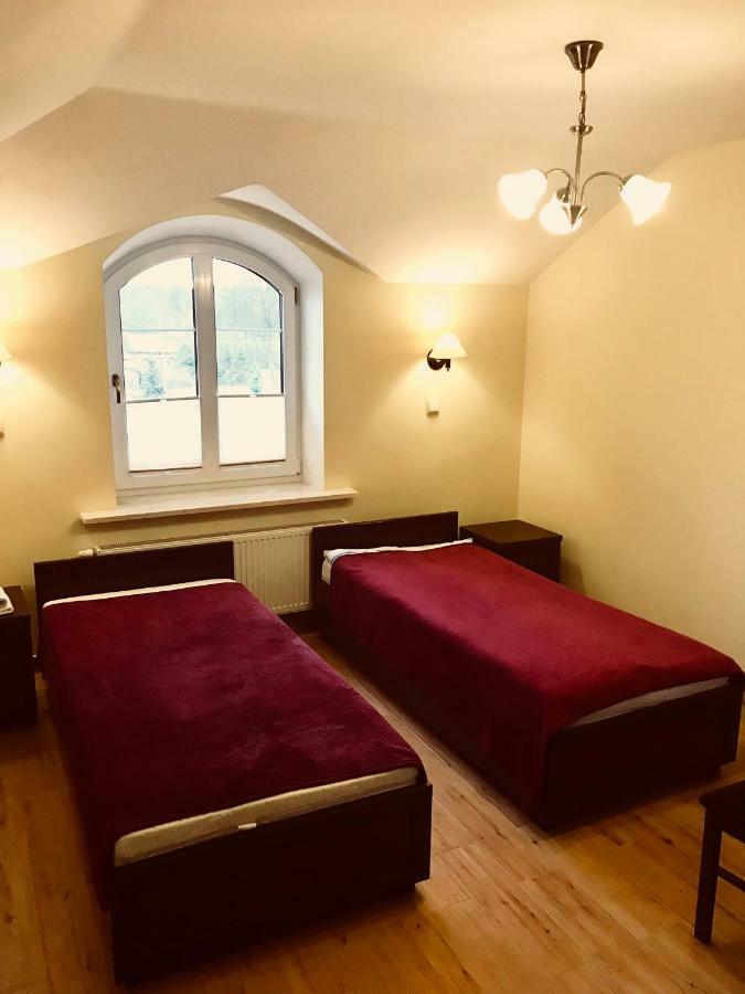 Pensjonat Nad Struga Apartman Stryków Kültér fotó